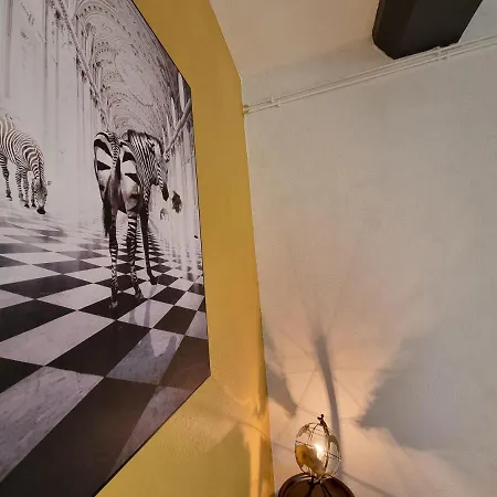 Vivre A Deux Pas Du Palais