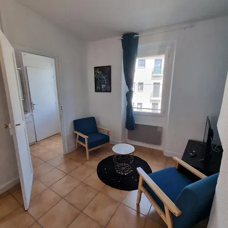 Vivre A Deux Pas Du Palais Apartment Perpignan