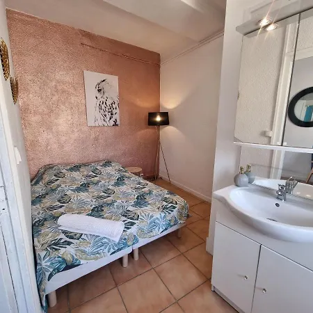 Vivre A Deux Pas Du Palais Perpignan